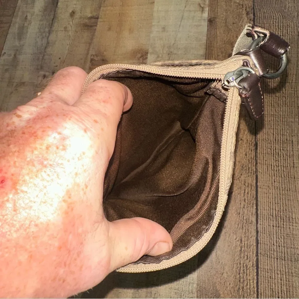 Coach signature swing n crossbody brown bag